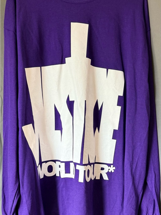 Justin Bieber Other - Justin Bieber’s World Tour Graphic Long Sleeve Tee - Size XL
